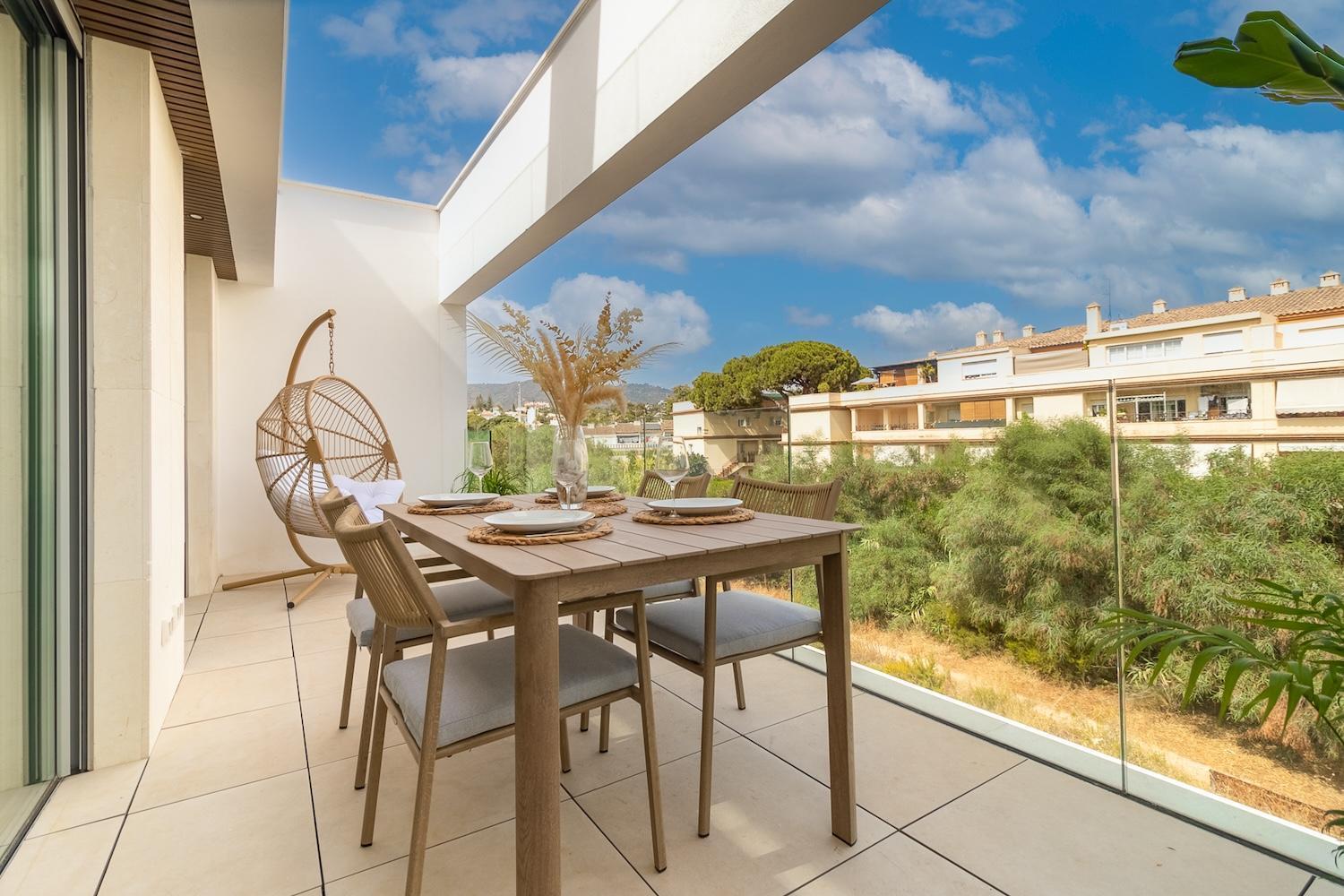 Luxury Beachside In Elviria Rdr401 Marbella